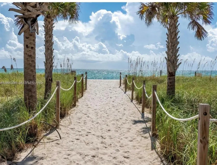 5005 Collins Ave #1506, Miami Beach, FL 33140 - Image #3