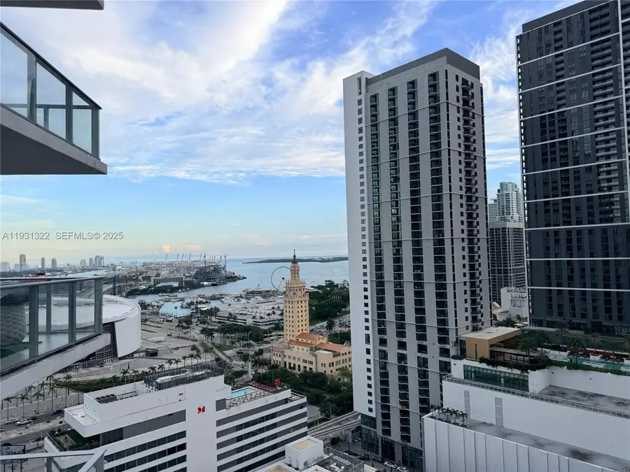 851 NE 1st Ave #2212, Miami, FL 33132 - Image #2
