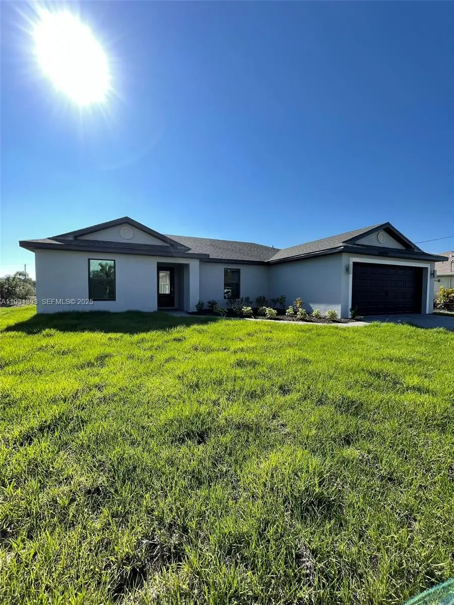 861 Winwood Circle, Fort Myers, FL 33913 - #1