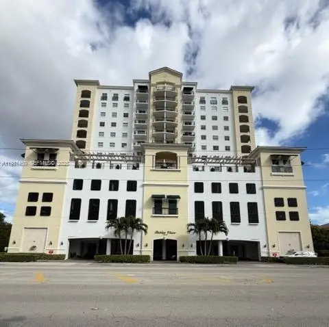 1627 SW 37th Ave #406, Miami, FL 33145 - Image #1