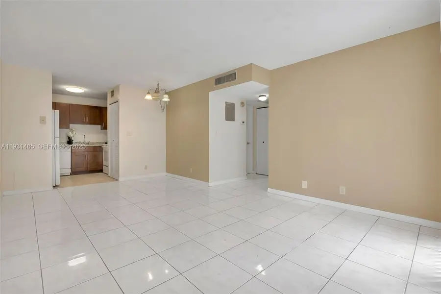 2651 Riverside Dr #1, Coral Springs, FL 33065 - Image #3