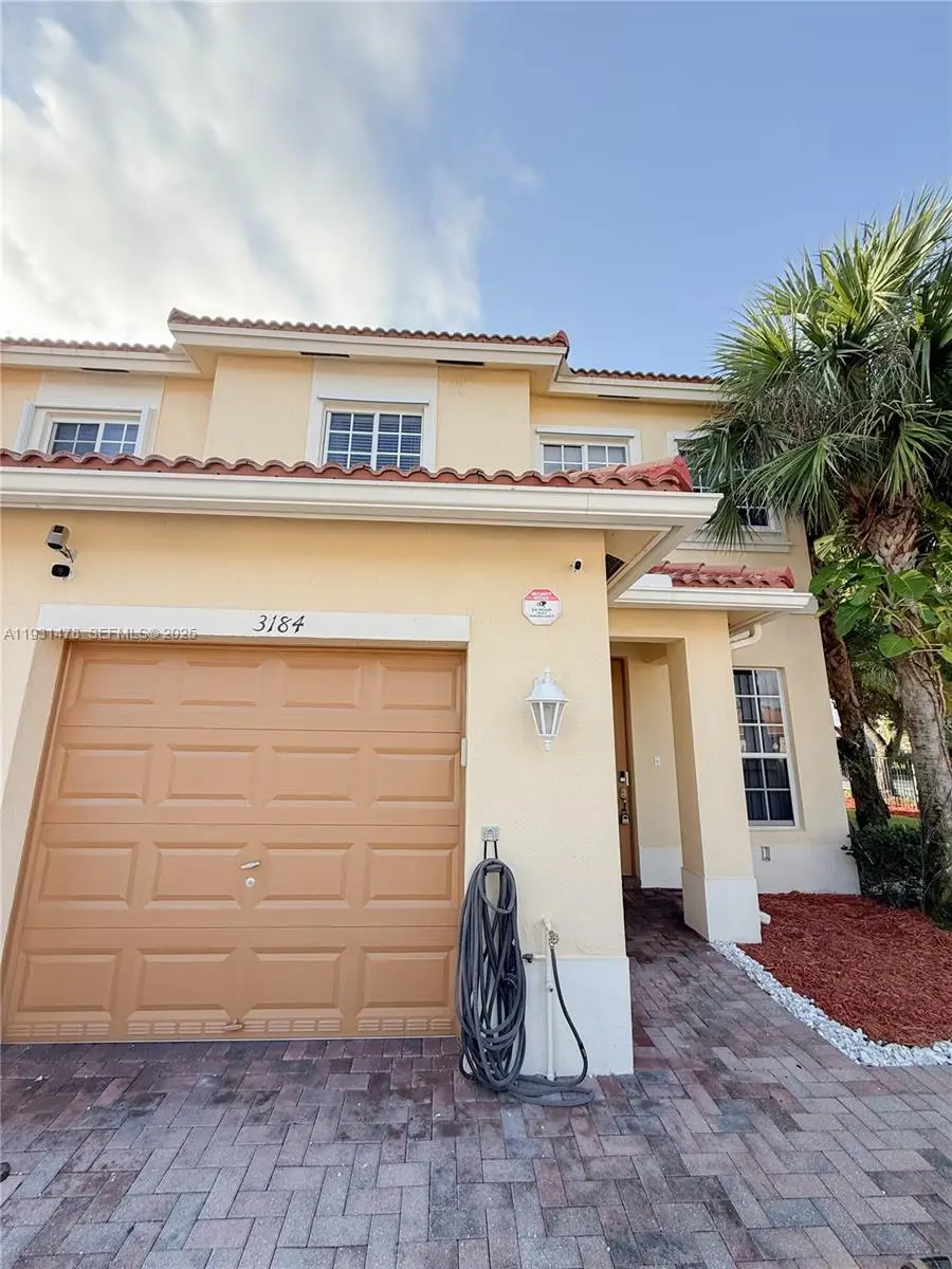 3184 NW 32nd St, Oakland Park, FL 33309 - Image #2