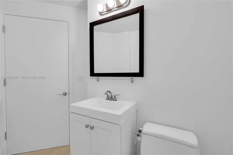 3131 NE 188th St #2-1005, Aventura, FL 33180 - Image #3