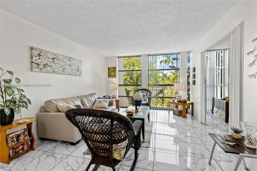 2101 Atlantic Shores Blvd #218, Hallandale Beach, FL 33009 - Image #3