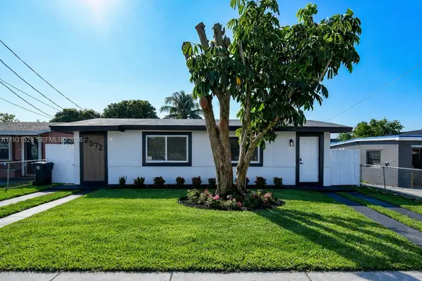 2572 NW 20th St, Fort Lauderdale, FL 33311