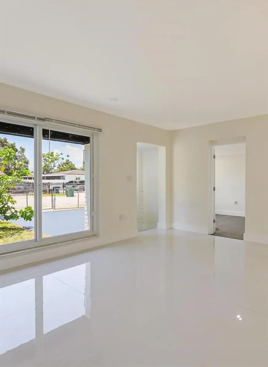 851 NW 146th St, Miami, FL 33168 - #3