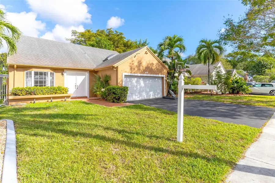 14717 SW 110th Ter, Miami, FL 33196 - Image #3