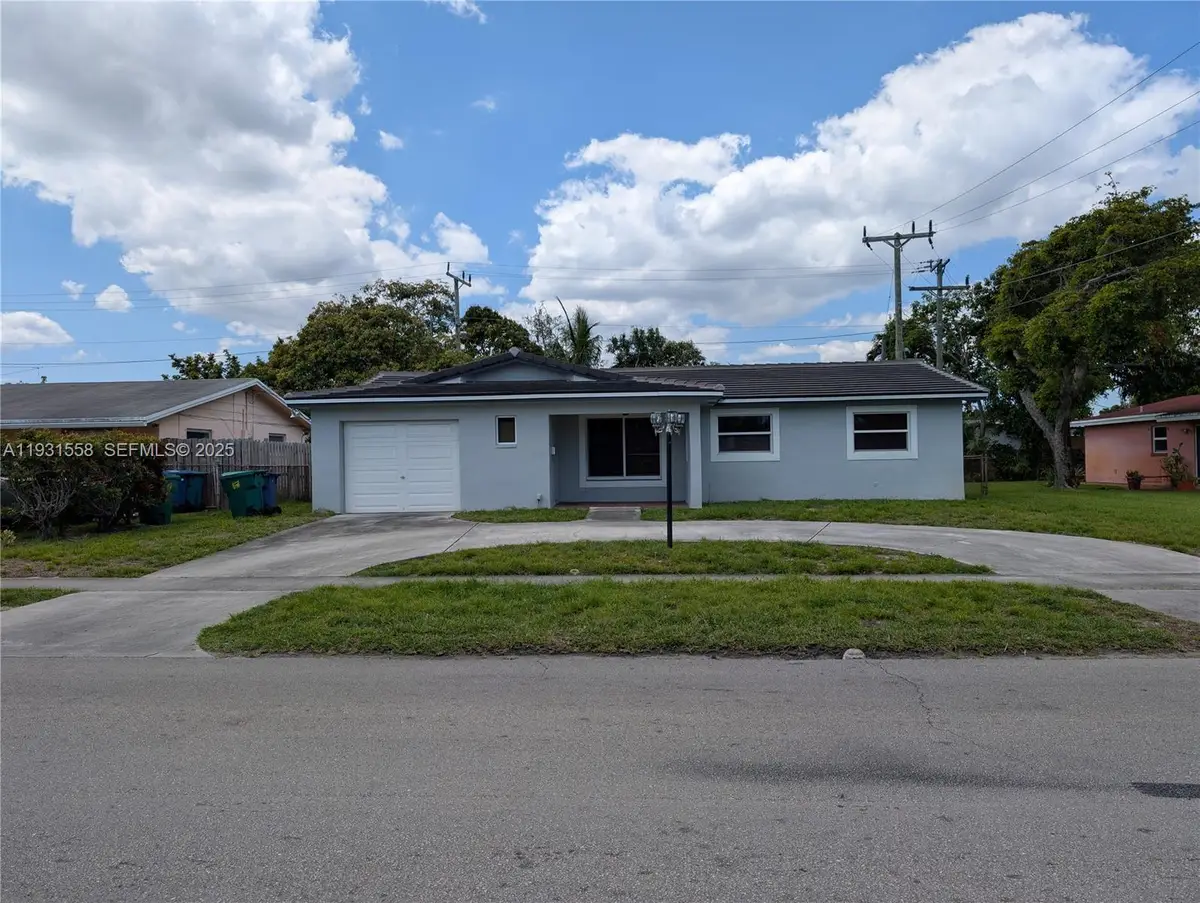 1131 NW 43rd Ave, Lauderhill, FL 33313 - #1