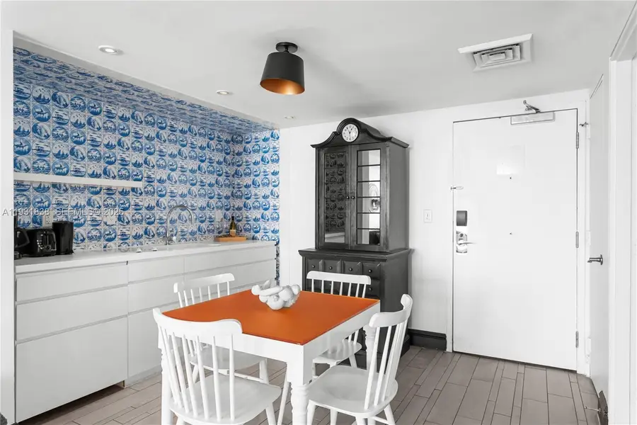 1100 West Ave #1014, Miami Beach, FL 33139 - Image #3