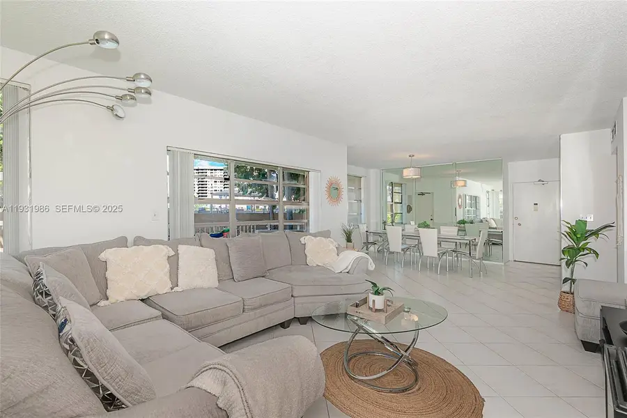 1965 S Ocean Dr #MR, Hallandale Beach, FL 33009 - #2