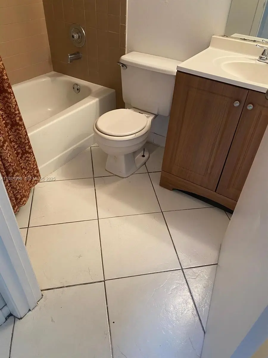 851 NE 207th Ln #103-13, Miami, FL 33179 - Image #2