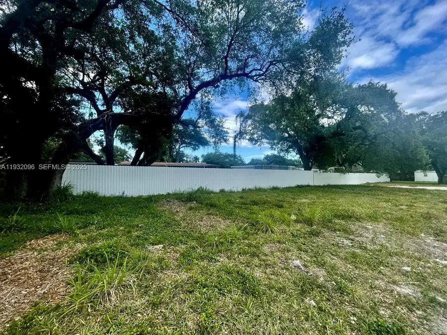 2451 NW 167th St, Miami Gardens, FL 33056 - #2