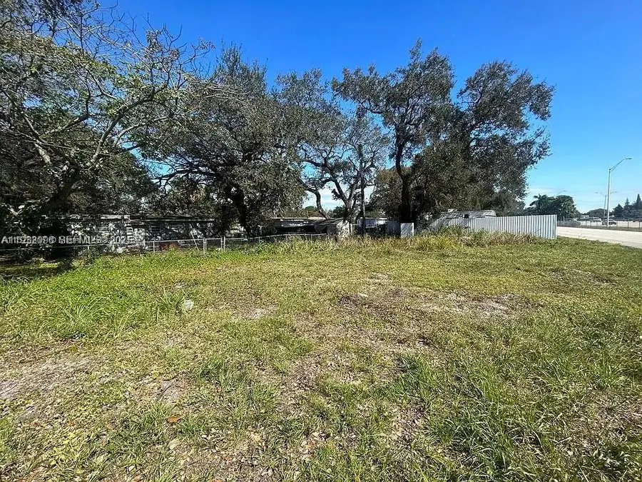 2451 NW 167th St, Miami Gardens, FL 33056 - #3