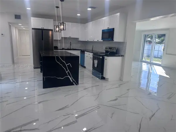 19800 NW Miami Ct, Miami Gardens, FL 33169