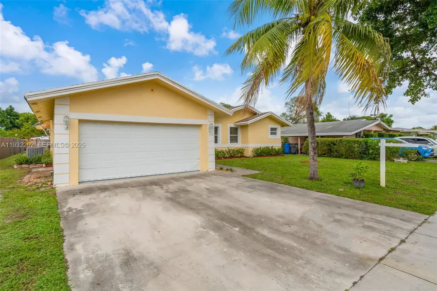 4501 SW 26th St, West Park, FL 33023 - Image #3