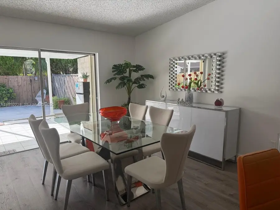 Address Withheld By Seller, Miami, FL 33183 - Image #2