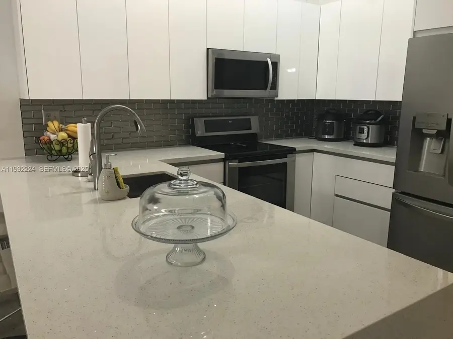 Address Withheld By Seller, Miami, FL 33183 - Image #3