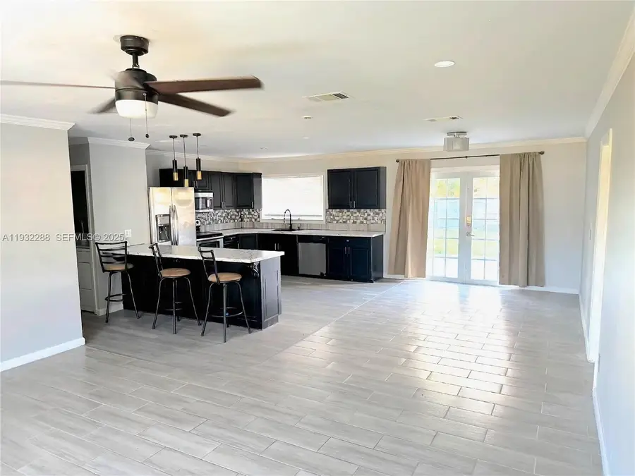 1822 SE Oxmoor Ct, Port Saint Lucie, FL 34952 - Image #3