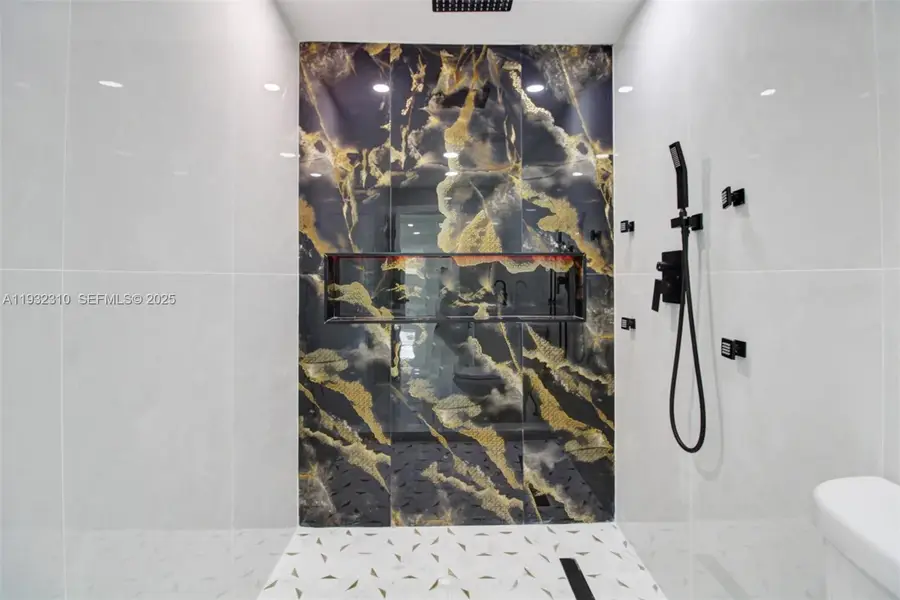 2840 NW 171st St, Miami Gardens, FL 33056 - Image #3