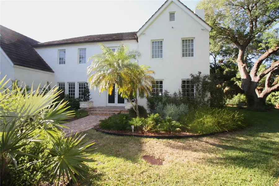 6750 Granada Blvd, Coral Gables, FL 33146 - Image #3