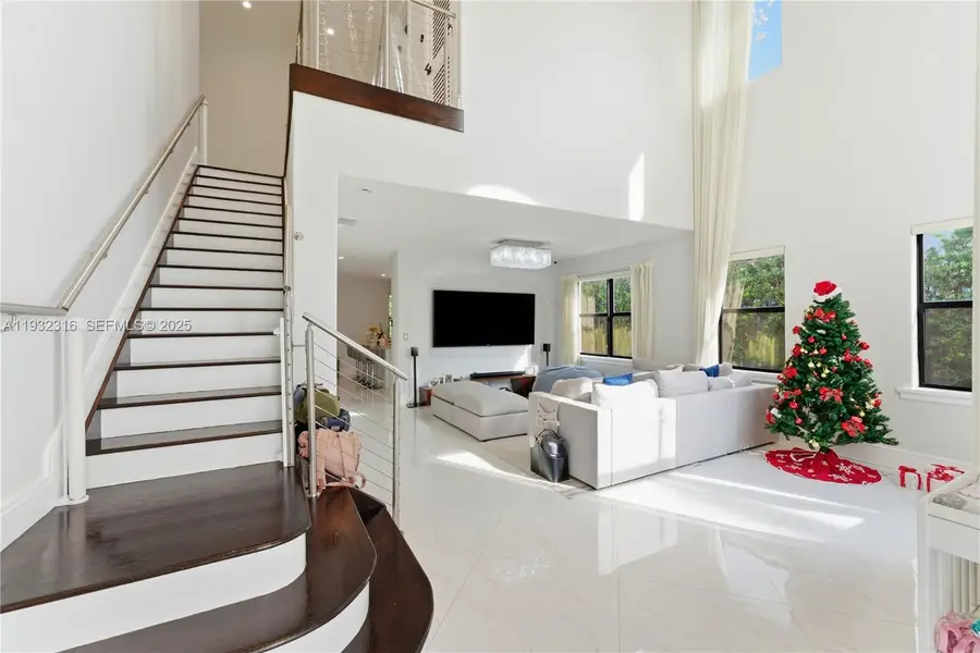 14461 SW 22nd Ter, Miami, FL 33175 - Image #2