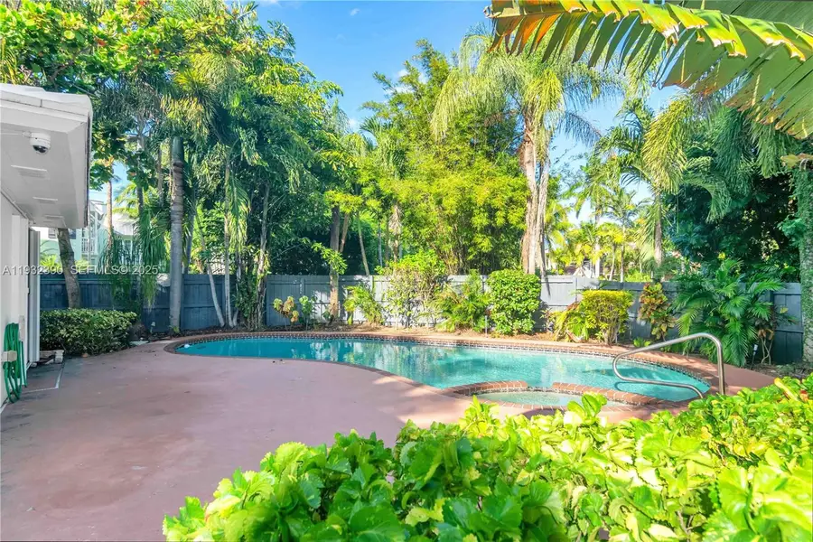 205 NE 16th Ter, Fort Lauderdale, FL 33301 - Image #3