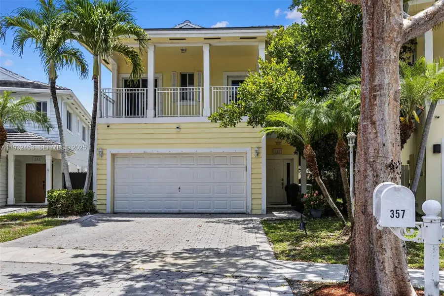 357 NE 35th Ter, Homestead, FL 33033 - Image #2