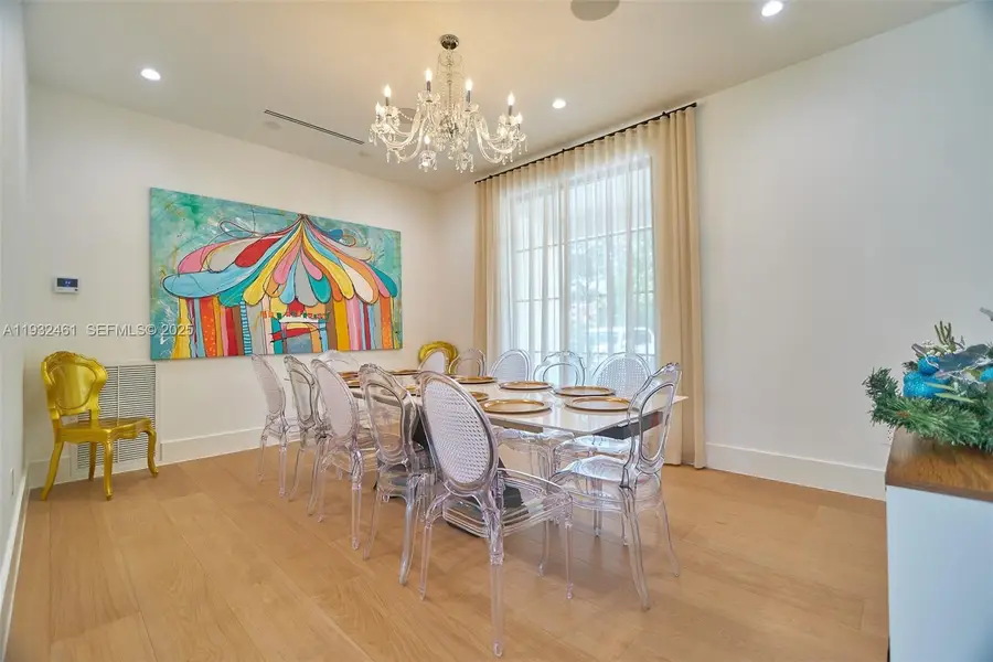 11001 SW 74th Ave, Pinecrest, FL 33156 - Image #2