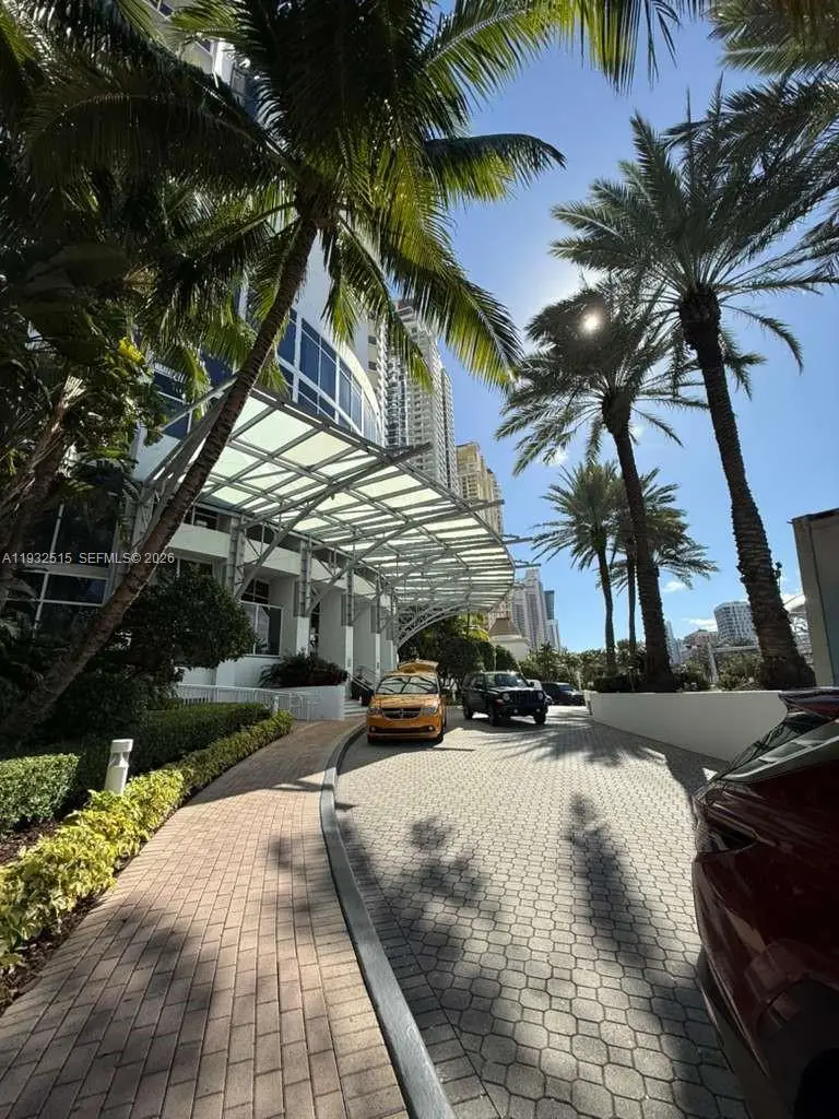 18001 Collins Ave #1006, Sunny Isles Beach, FL 33160 - Image #3