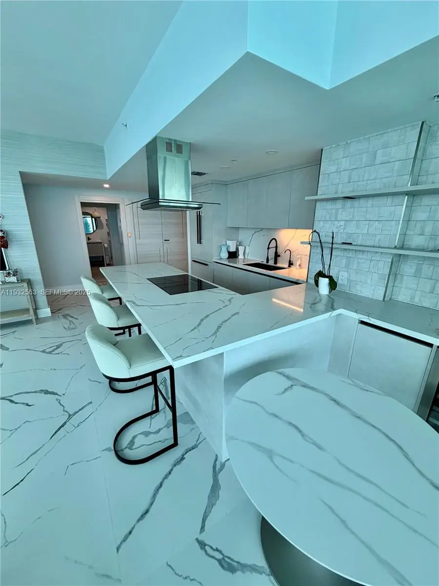 6899 Collins Ave #1008, Miami Beach, FL 33141 - #3