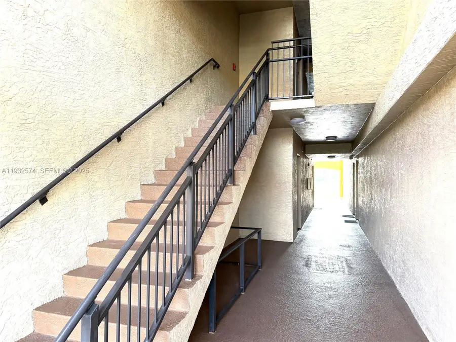 11630 SW 2nd St #17105, Pembroke Pines, FL 33025 - Image #2