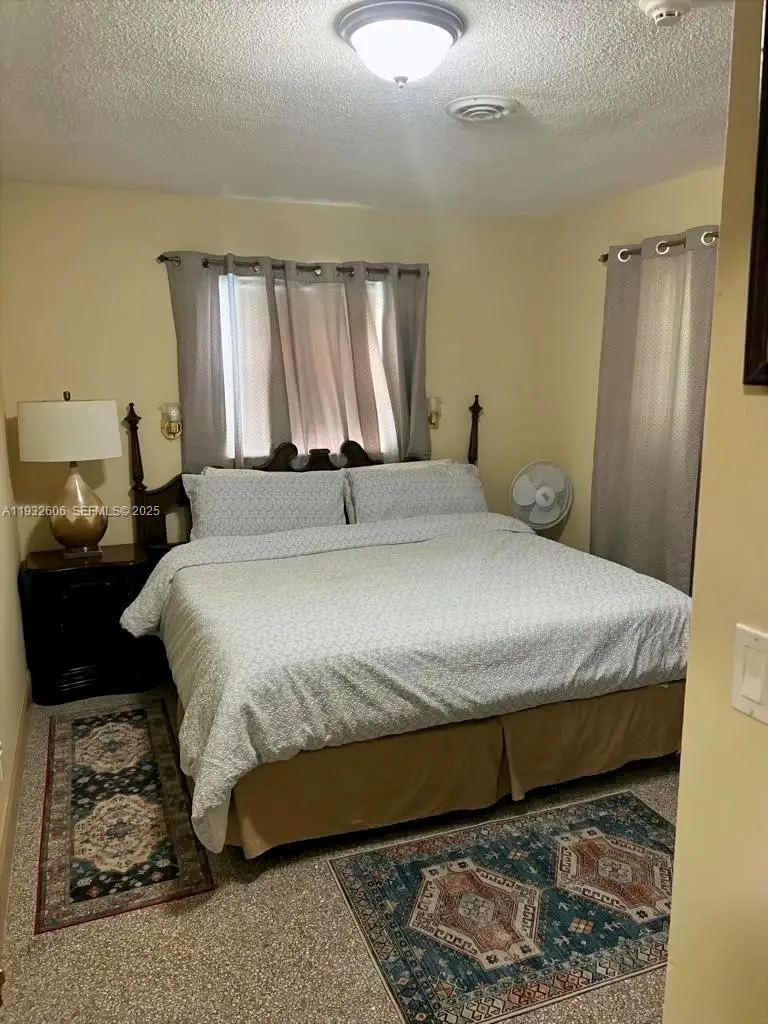 6270 NW 18th St, Sunrise, FL 33313 - Image #3