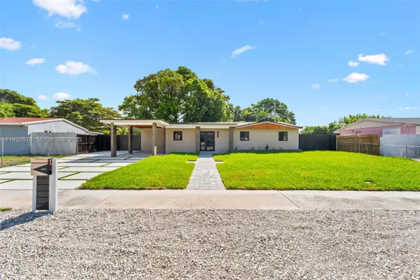 17211 NW 43rd Ave, Miami Gardens, FL 33055