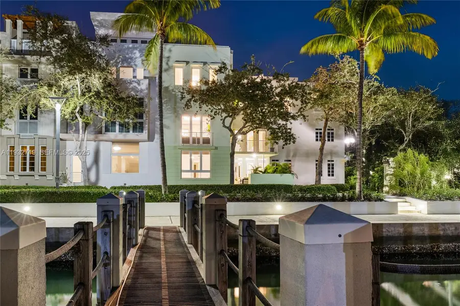 6109 W Laguna Dr W #6109, Miami Beach, FL 33141 - Image #3