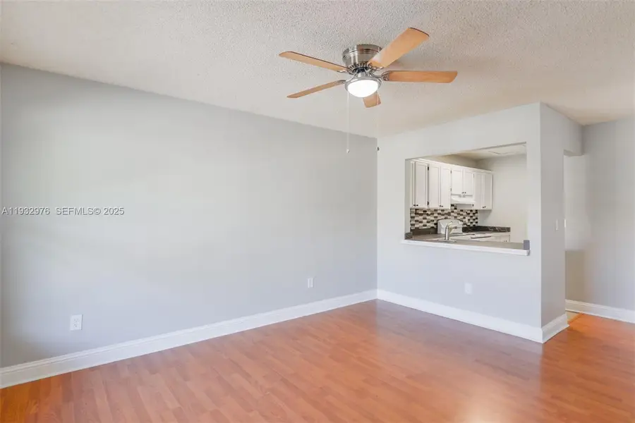 2570 W 67th Pl #21-2, Hialeah, FL 33016 - Image #3