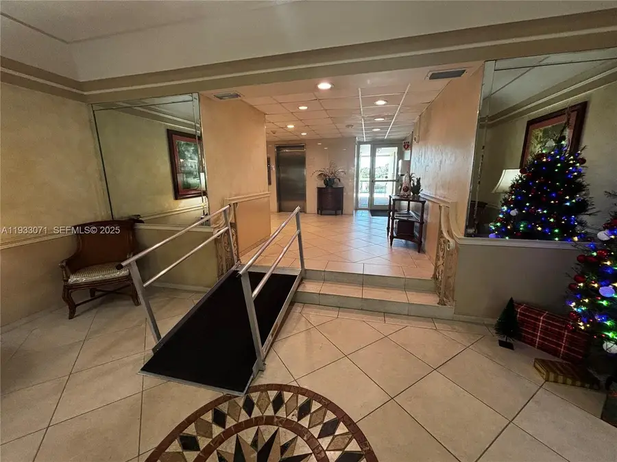 2500 NE 48th Ln #507, Fort Lauderdale, FL 33308 - #3