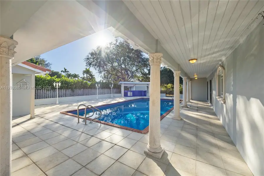 5685 SW 72nd Ave, Miami, FL 33143 - Image #2