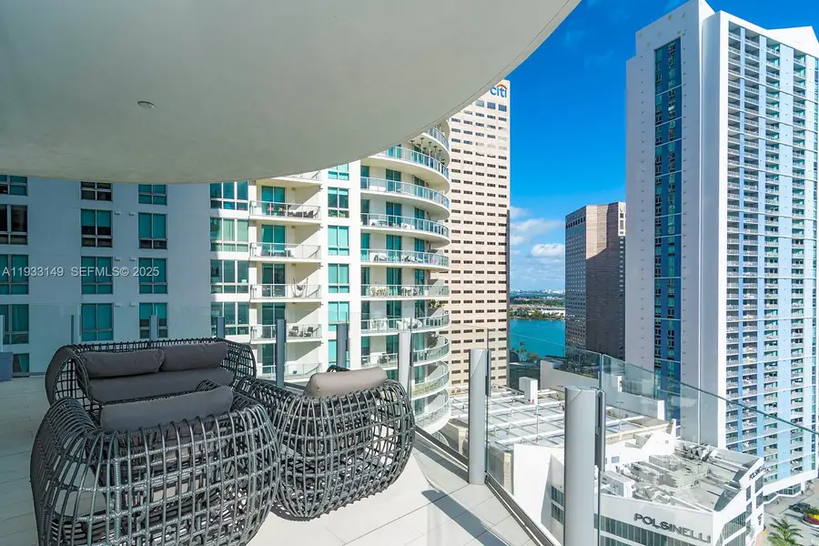 300 Biscayne Boulevard Way #1901, Miami, FL 33131 - Image #2