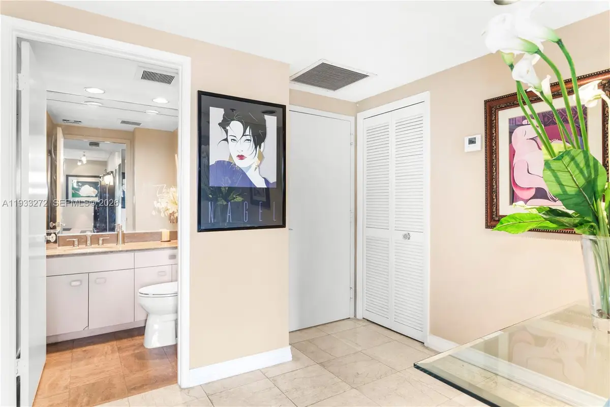 1581 Brickell Ave #107, Miami, FL 33129 - Image #1