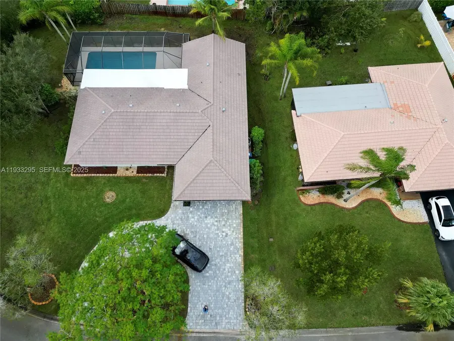 1218 NW 111th Ave, Coral Springs, FL 33071 - Image #3