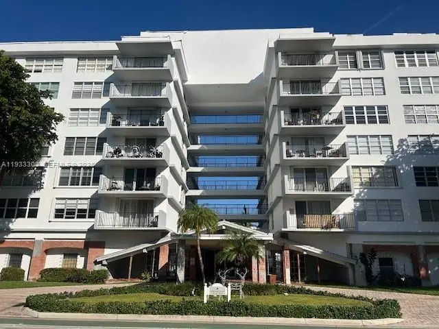 1001 91st St #408, Bay Harbor Islands, FL 33154 - Image #1