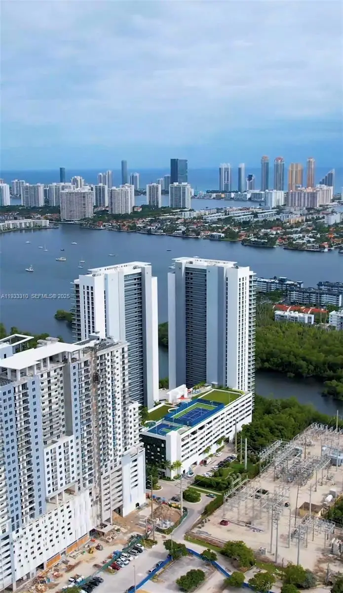 16385 Biscayne Blvd #3018-3017, North Miami Beach, FL 33160 - Image #2