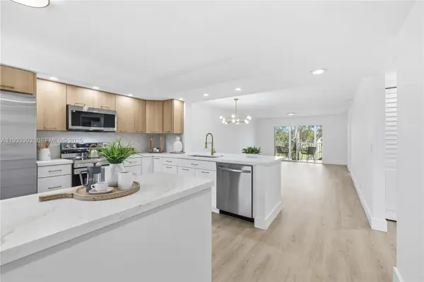 1101 SW 128th Ter #313C, Pembroke Pines, FL 33027