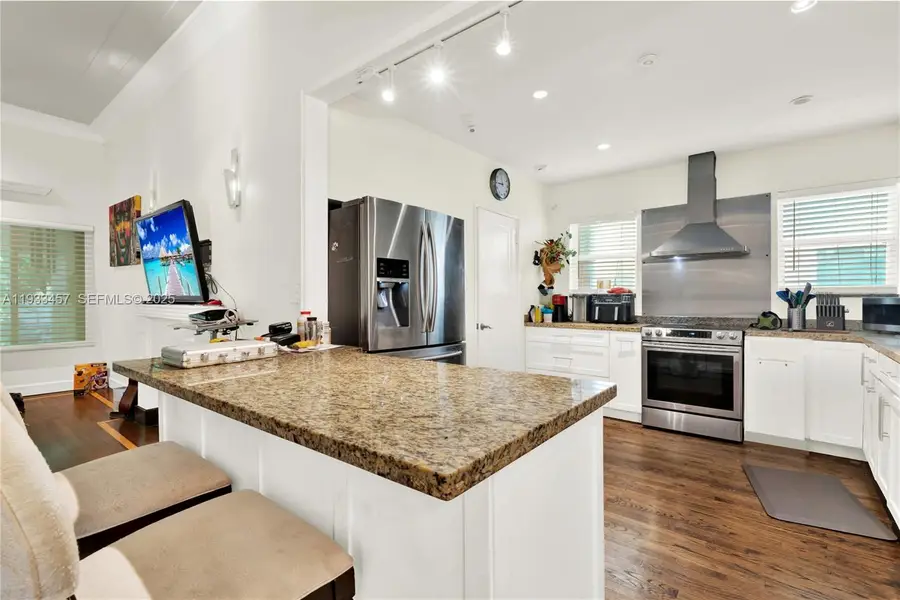 3415 Royal Palm Ave, Miami Beach, FL 33140 - Image #3