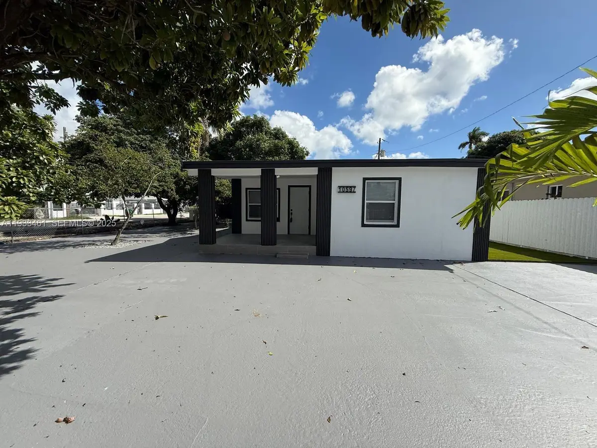 10597 NW 30th Ave, Miami, FL 33147 - Image #1