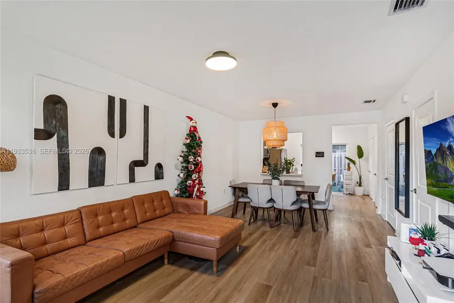 476 NE 5th St, Florida City, FL 33034 - Image #3