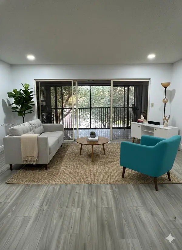 4155 NW 22nd St #267G, Coconut Creek, FL 33066