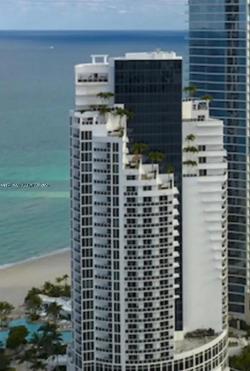 18001 Collins Ave #2811, Sunny Isles Beach, FL 33160 - Image #2