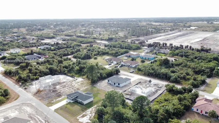 728 Cahn St E, Lehigh Acres, FL 33974 - #3