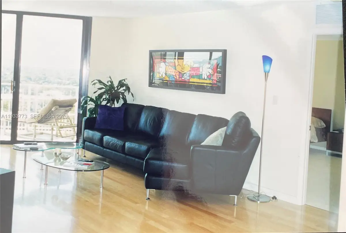 1000 Quayside Ter #806, Miami, FL 33138 - Image #1